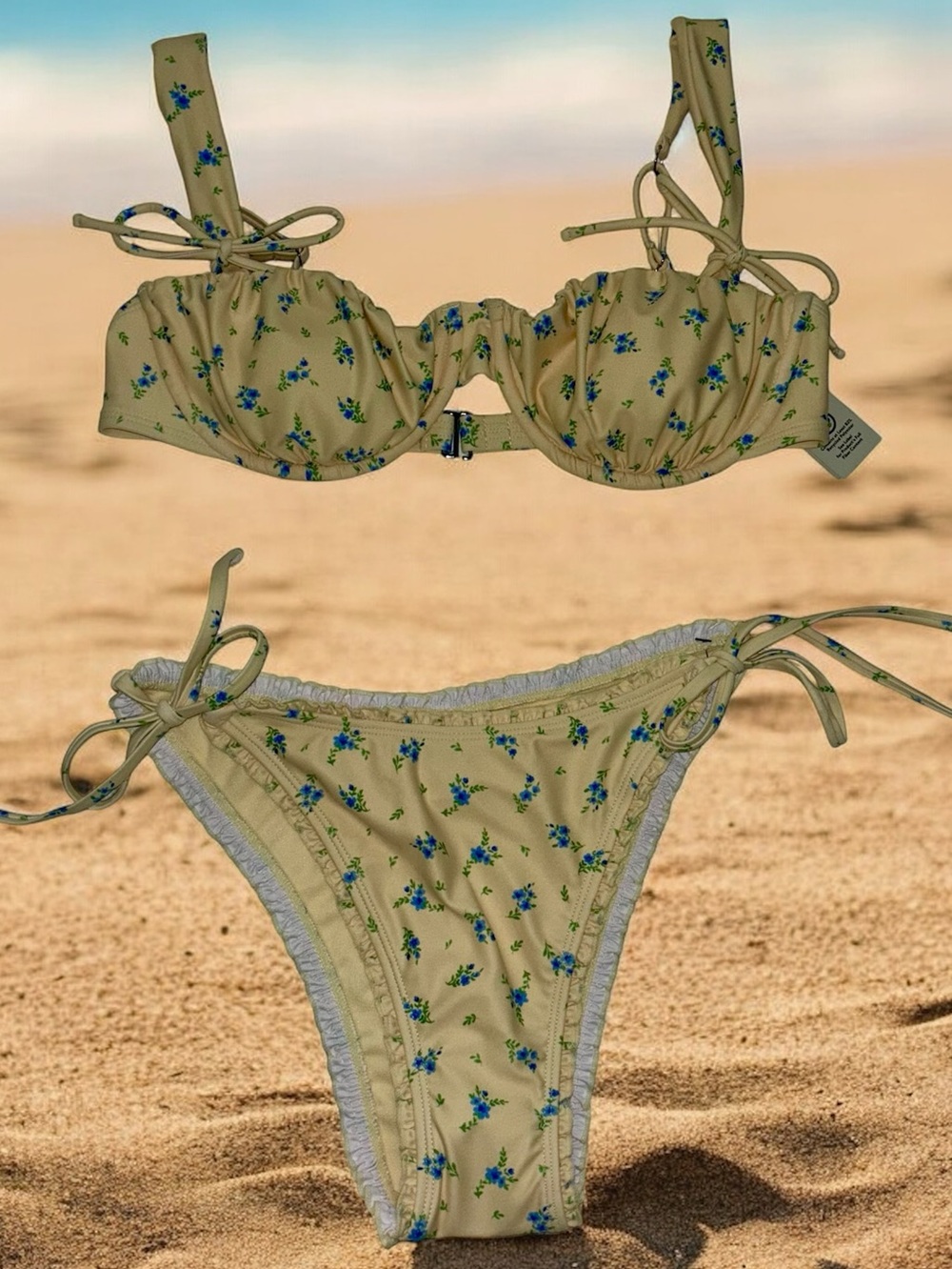 Yellow Floral Ruffled Bikini Set with Blue Flowers Top & Bottom Women’s M (8/10)